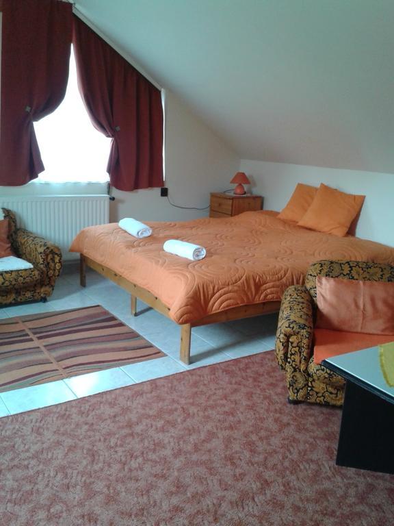 Bed and Breakfast Bundics Vendeghazak Ленти Экстерьер фото